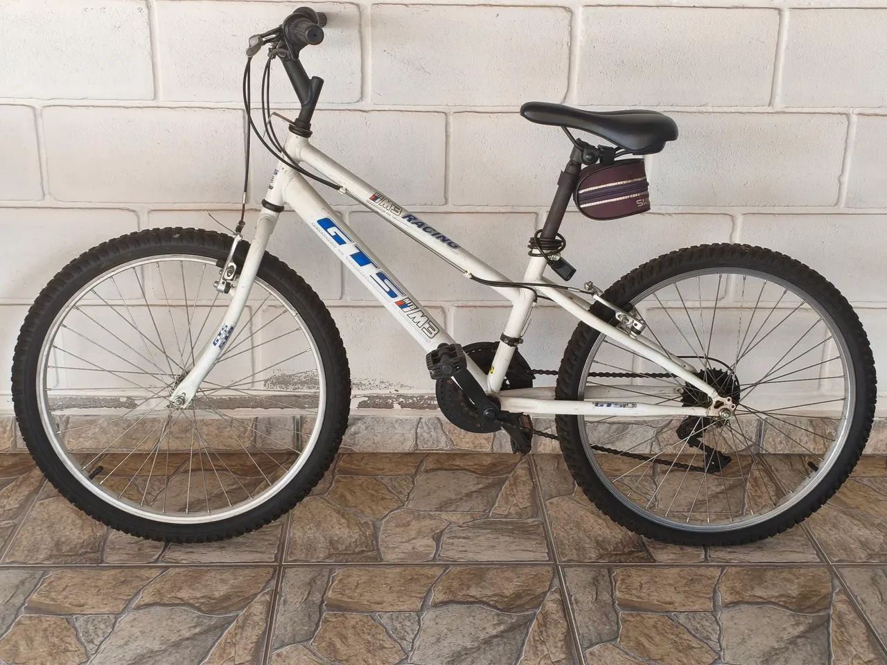 Vende-se bicicleta 