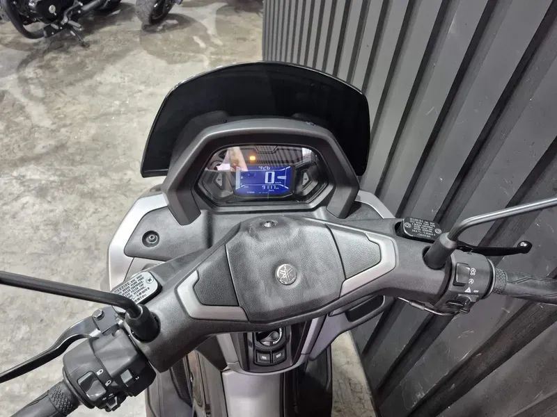 Yamaha NMax 160 cc  - Foto 5