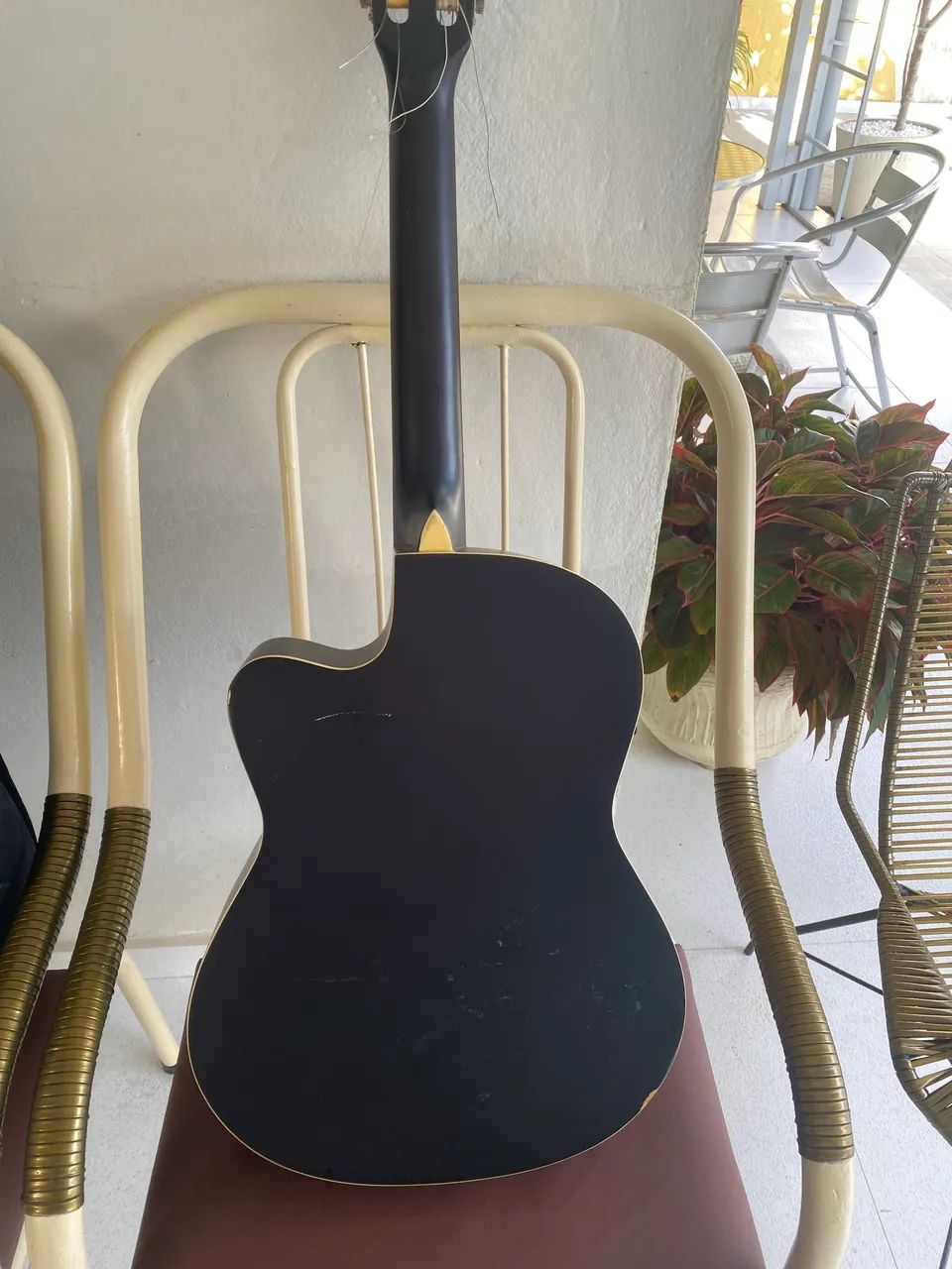 Vendo violão