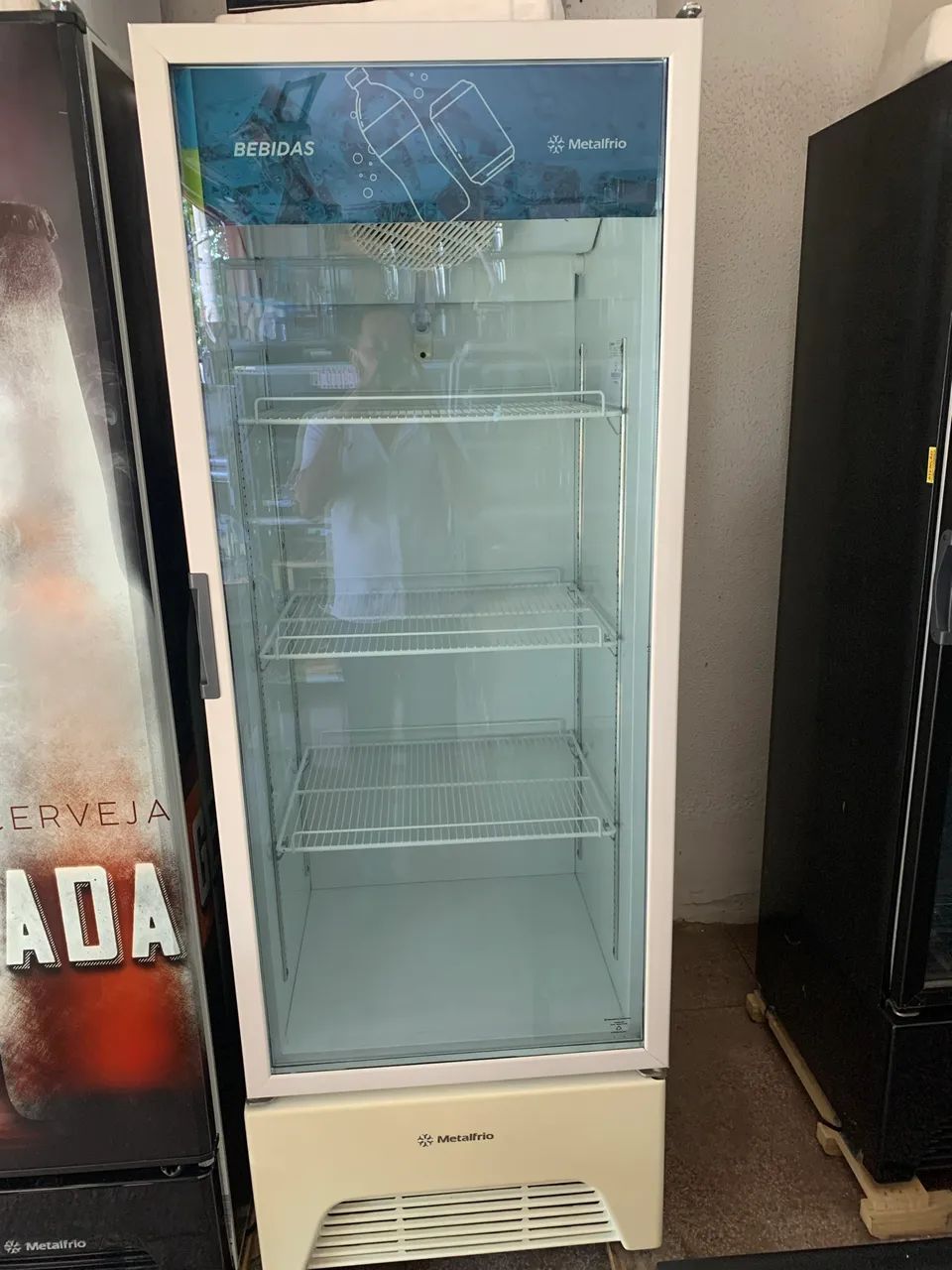 FREEZER EXPOSITOR VERTICAL METALFRIO  