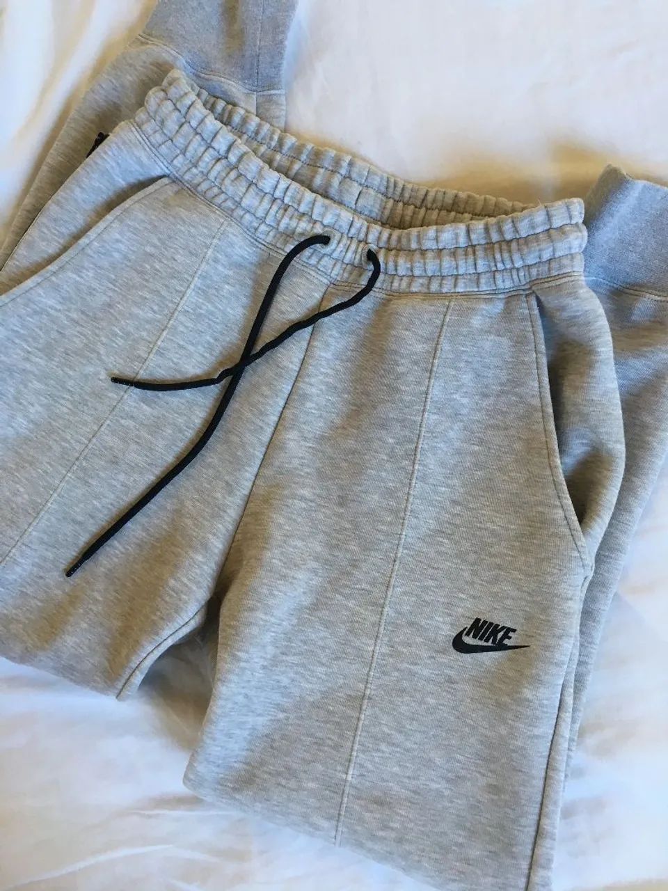 Calça nike original tech fleece $100