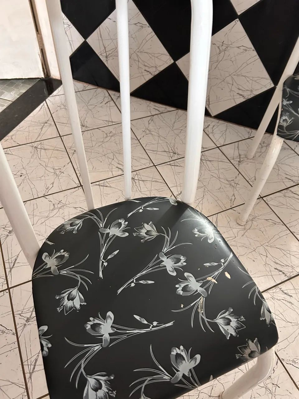 Mesa de vidro 4 cadeiras  - Foto 2