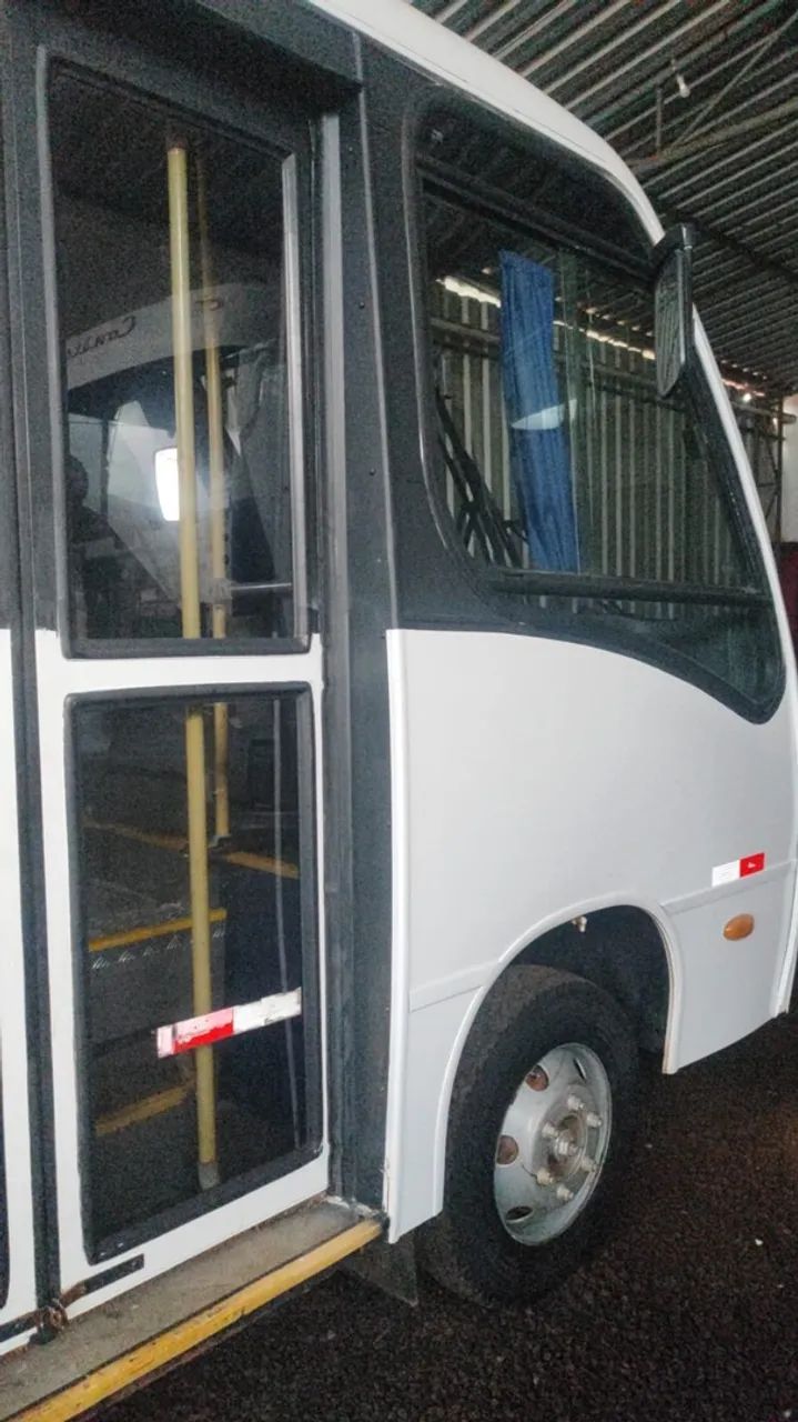 Ônibus  - Foto 2