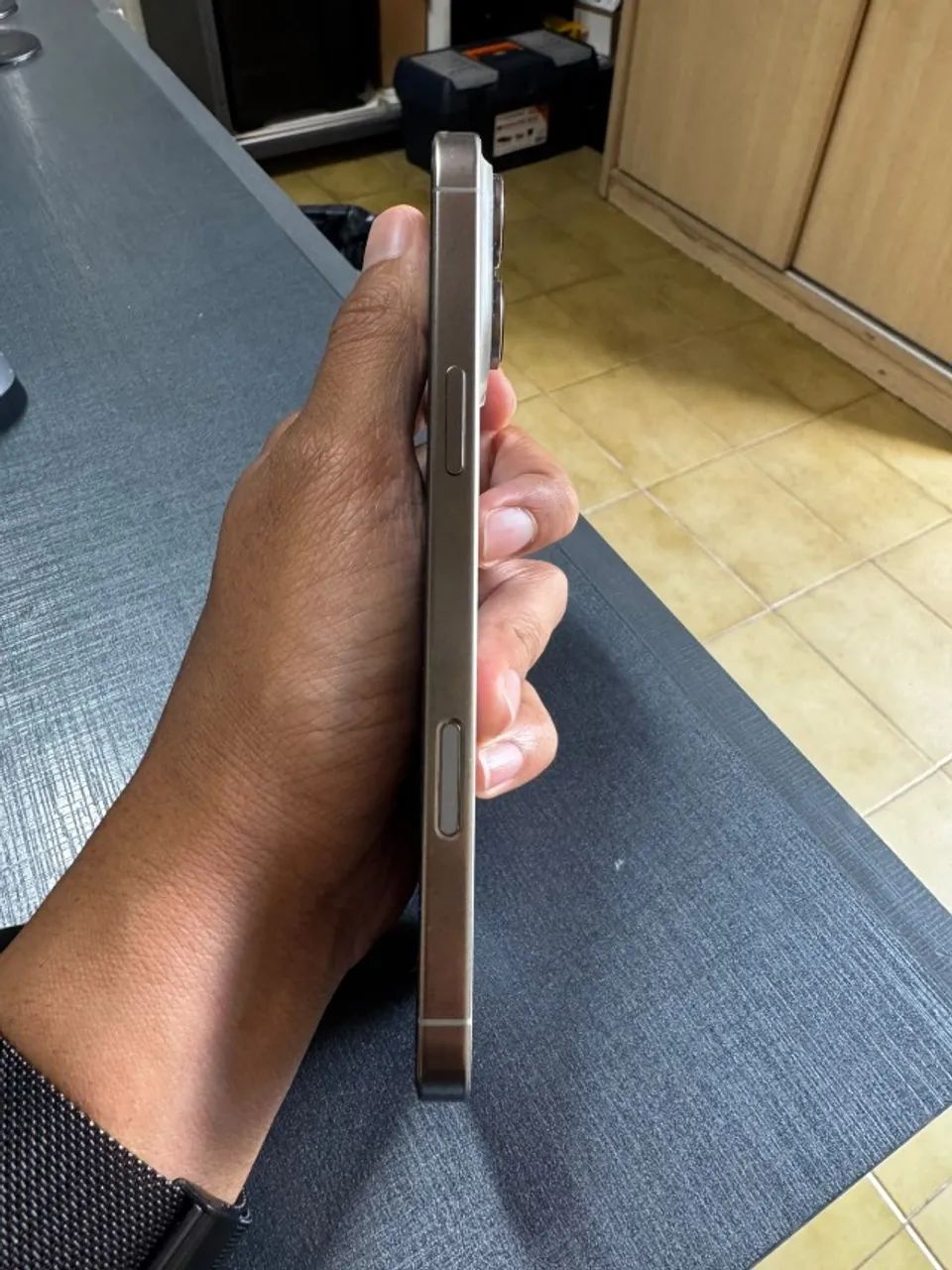 Iphone 16 pro max - Foto 5