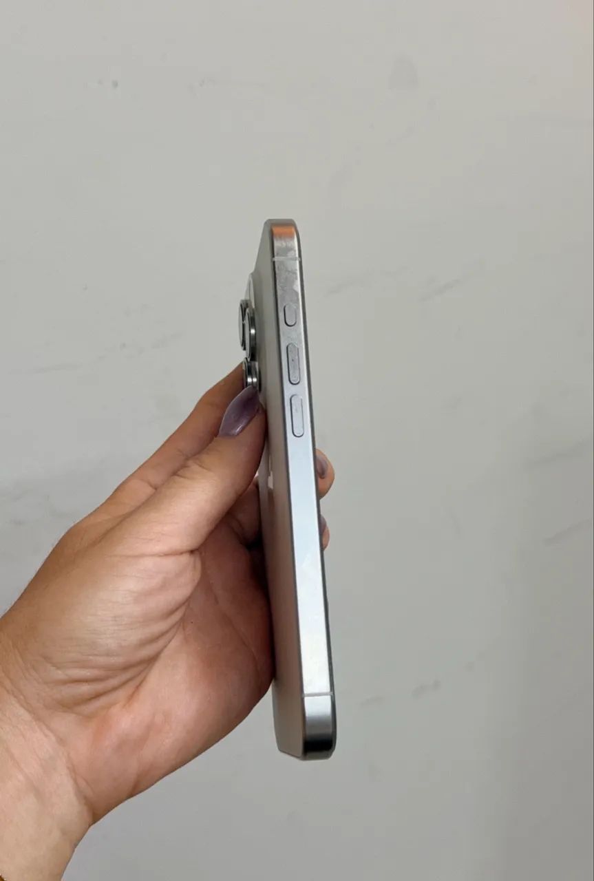 iPhone 15 pro 512 GB - Foto 4
