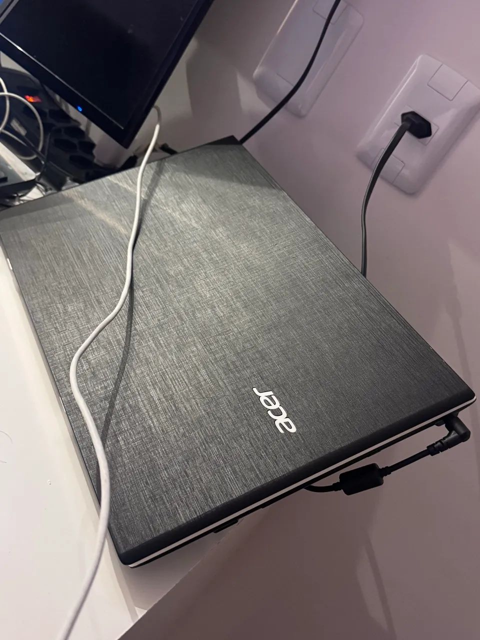 Notebook Acer Aspire E5-574 Intel Core i5 + SSD 112GB | 4GB RAM - Foto 5
