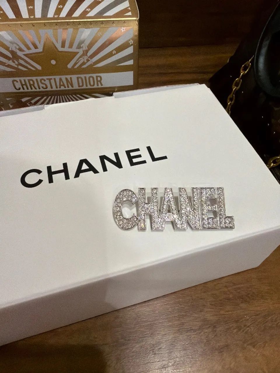 Broche Chanel 