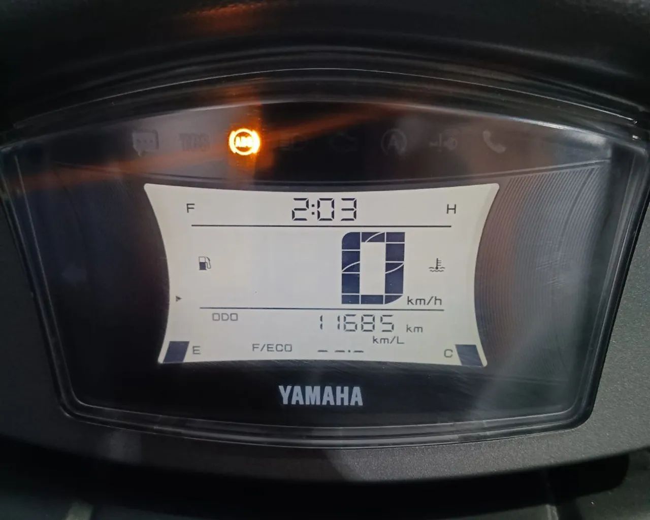 NMAX Connected 160 ABS - Foto 3