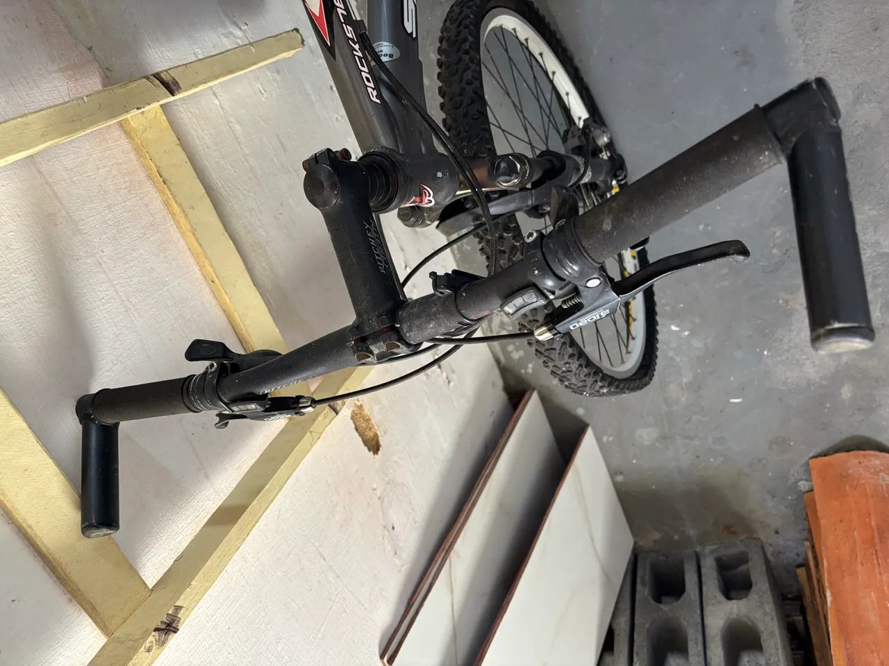 Bicicleta Sintesi (Modelo Rockster)