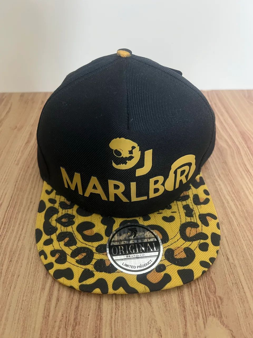 Boné DJ Marlboro edição limitada novo