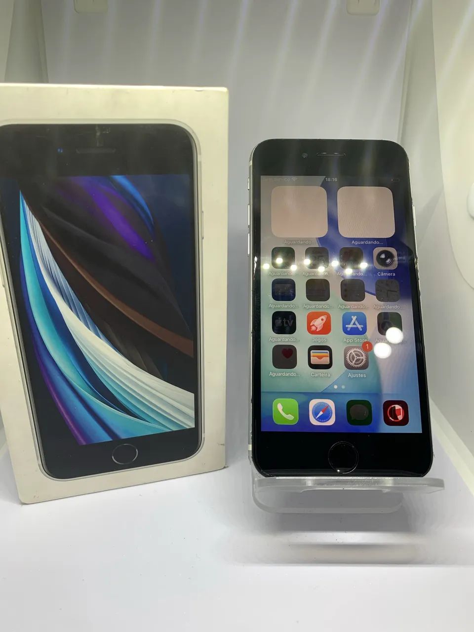Iphone Se 2020 128gb Caixa e Nota - Foto 2