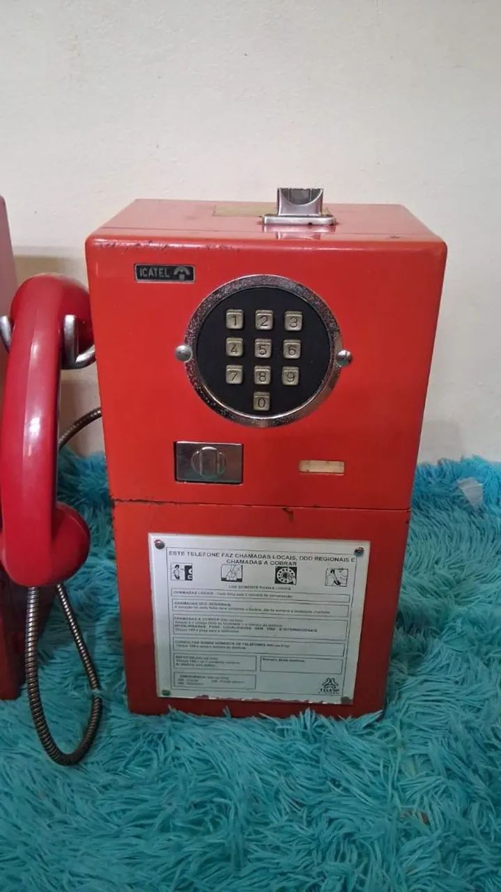 Orelhão Raridade completo com cofre 