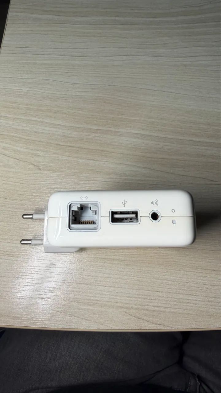 Apple AirPort Express A1264 1ª Geração - AirPlay, USB e Ethernet - Foto 2