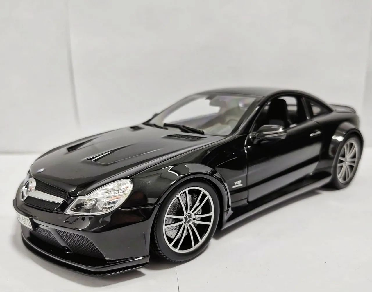 Miniatura Mercedes Benz SL 65 AMG - Hobbies e coleções - Vila