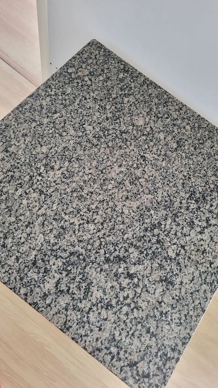 Mesa de Jantar Quadrada Tampo de Granito65579521365891124
