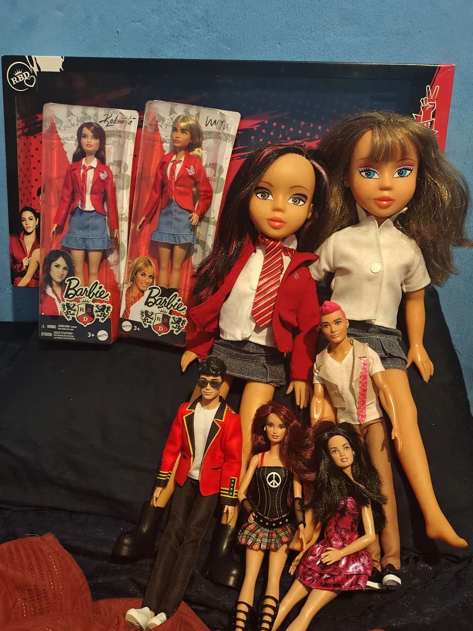 Conjunto bonecas rebelde RBD Barbie e boneca grande