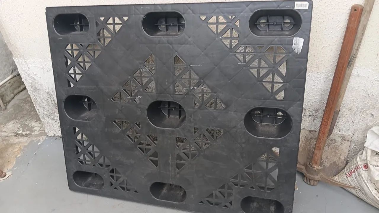 Palet de plástico bem resistente, 1m x 1,2m  - Foto 2