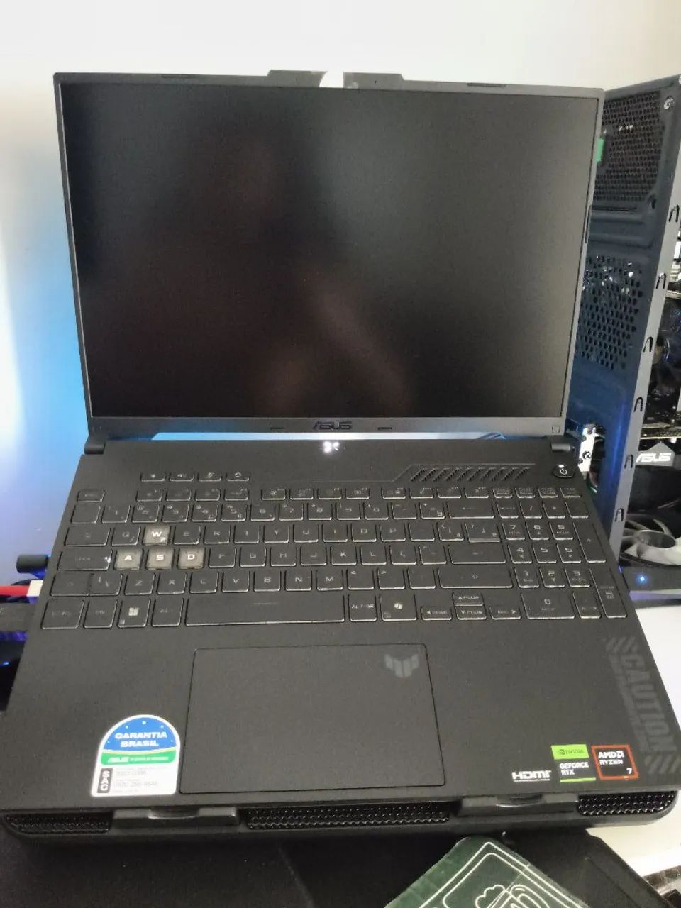 Asus Tuf gaming A16  - Foto 2