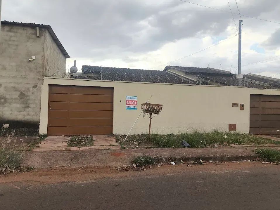 Casa no setor santos Dumont - Foto 2