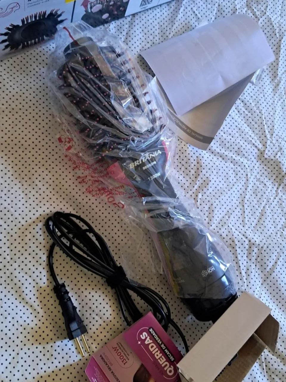 Escova Secadora Britânia 1300W | 4 em 1 | NOVA  - Foto 4