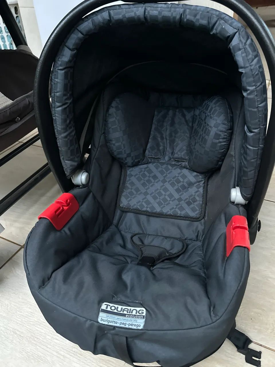 Bebê conforto burigotto com base para carro