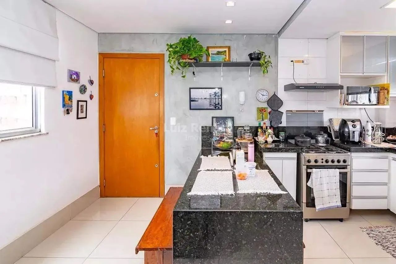 Cobertura à venda no bairro Prado