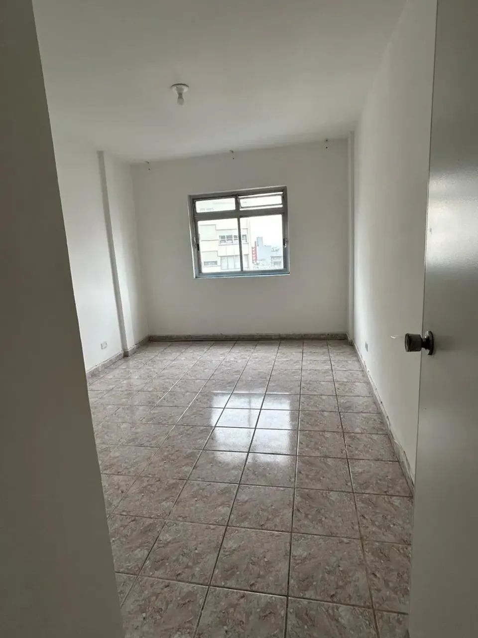 Kitnet  com Ótima Localização