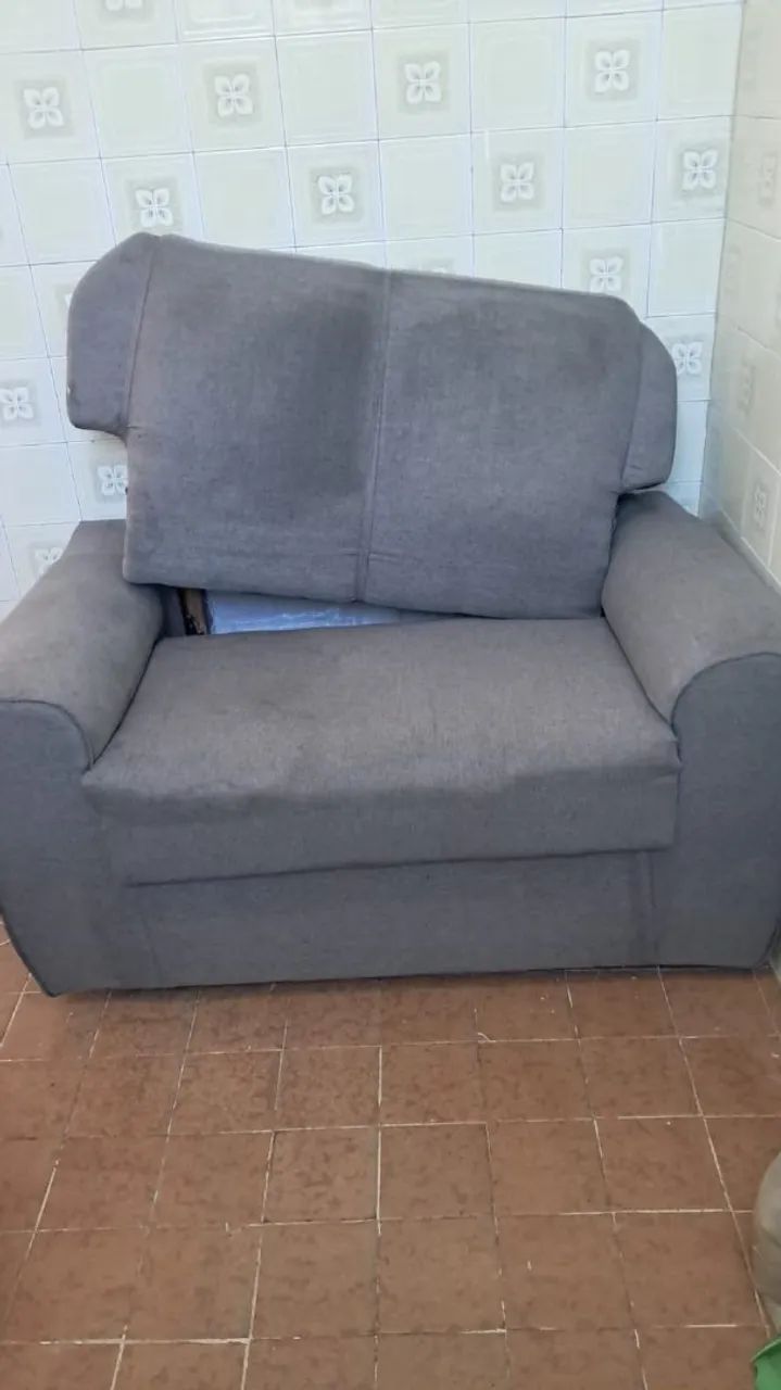 Sofá de 2 lugares 
