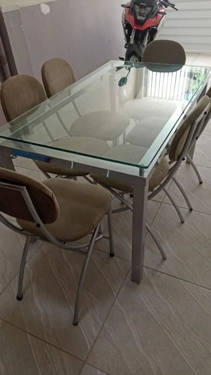 Mesa 6 cadeiras 
