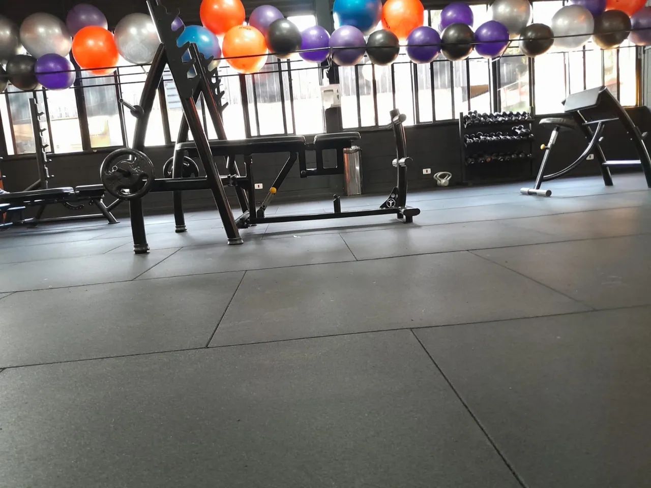 Pisos Emborrachados Academia - Foto 6