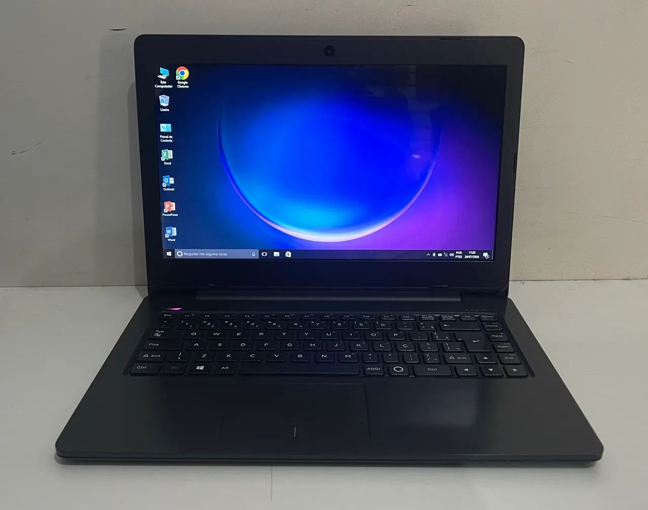 Notebook em excelente estado com bateria boa e garantia