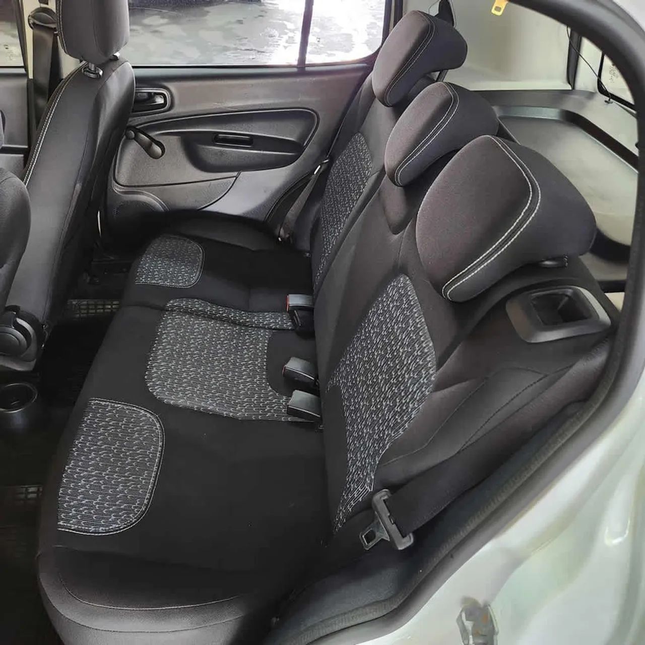 ALUGA CARROS PARA UBER APLICATIVOS  - Foto 5