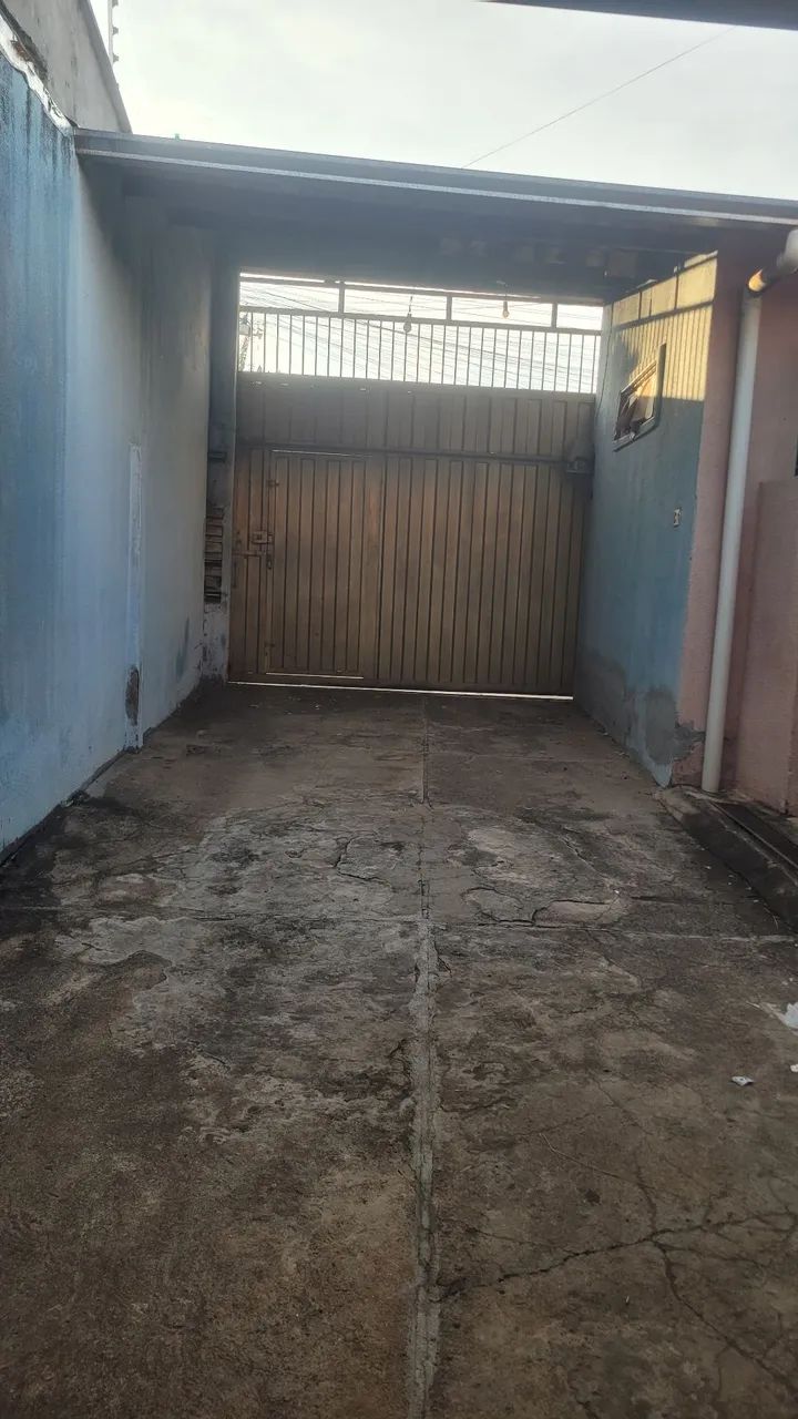 KITINETE BEM LOCALIZADA 
