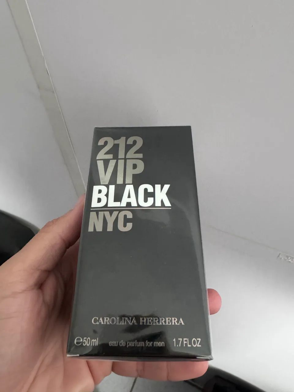 Perfume 212 VIP BLACK NYC