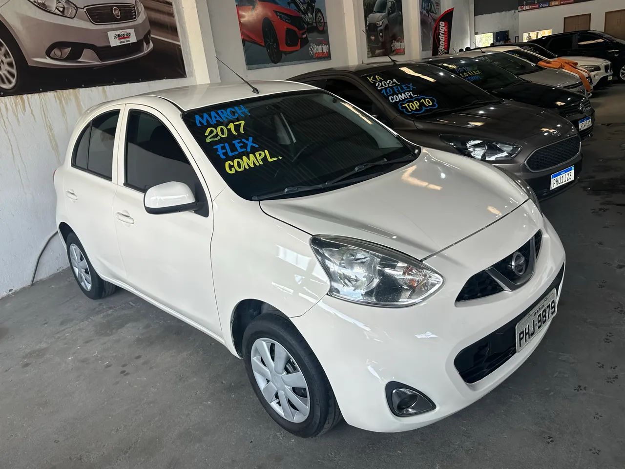 Nissan March 1.0 12V FLEX 5P 2017