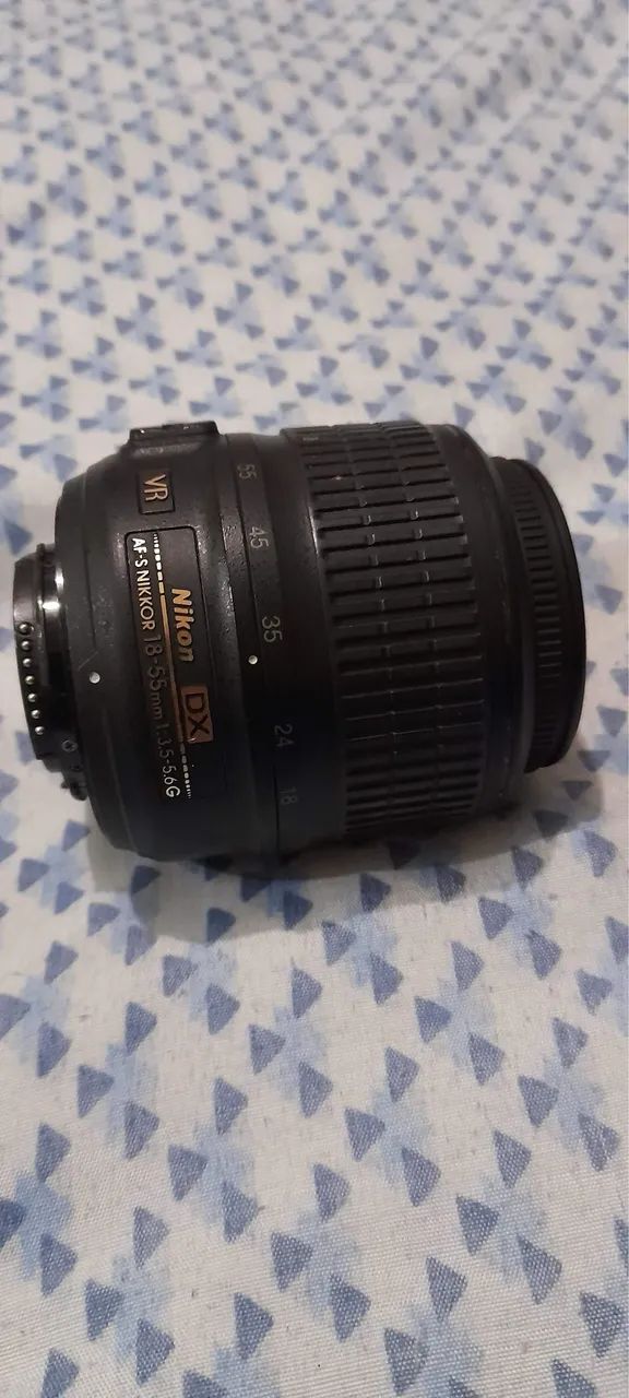 câmera Nikon 800,00 reais pra sair logo - Foto 3