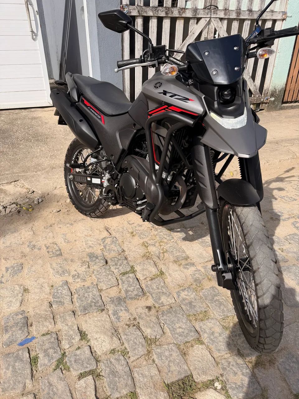 Lander 250  - Foto 3