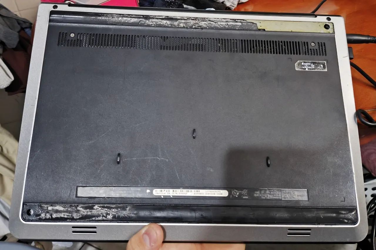 notebook Dell Inspiron 14 5457  - Foto 4