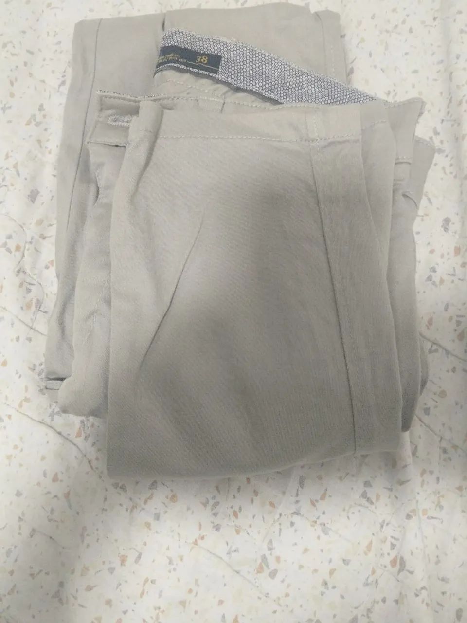 Calça de sarja Victor Marcel, nova.