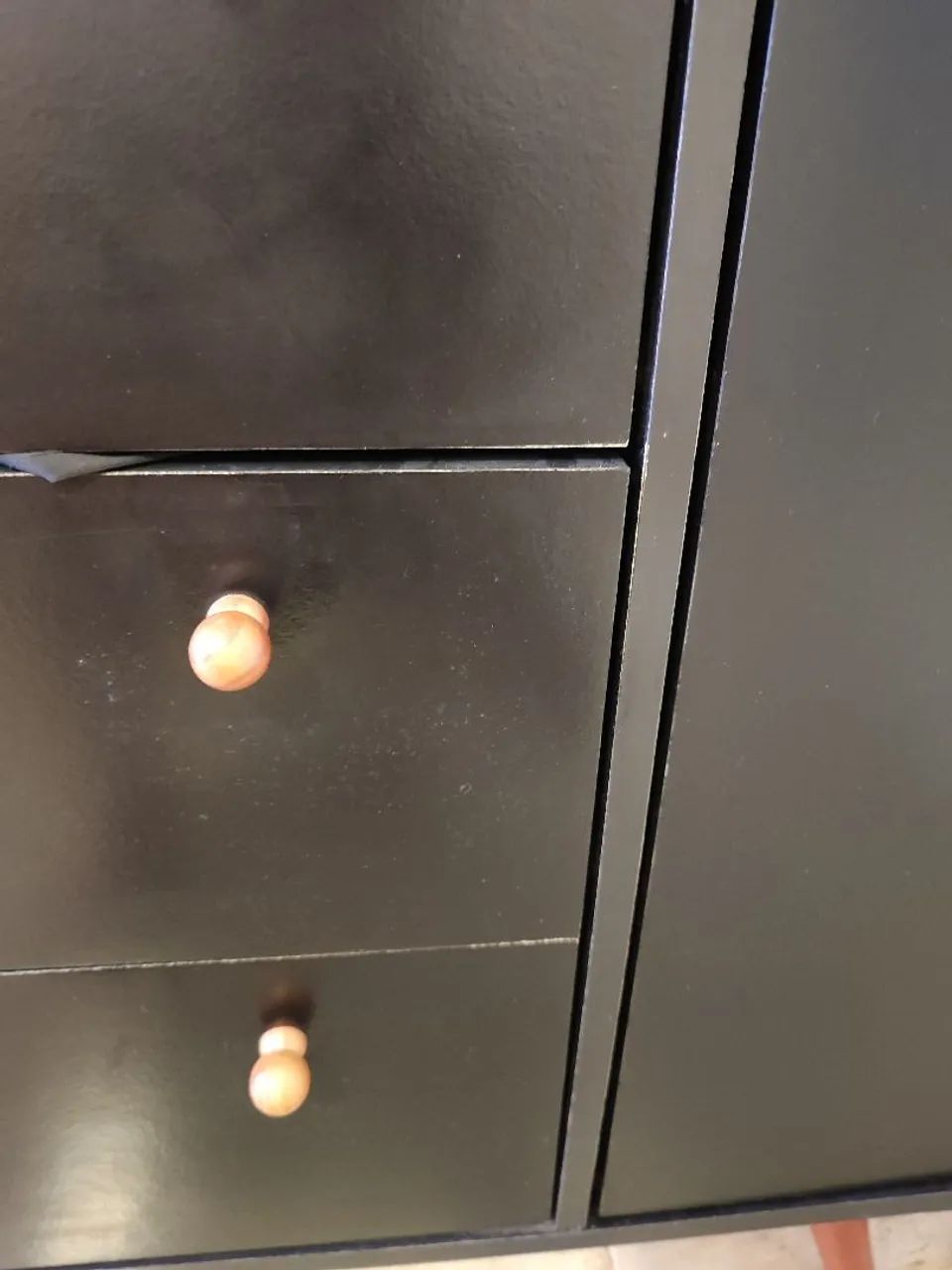 Cômoda 4 gavetas e 1 porta com prateleiras  - Foto 2
