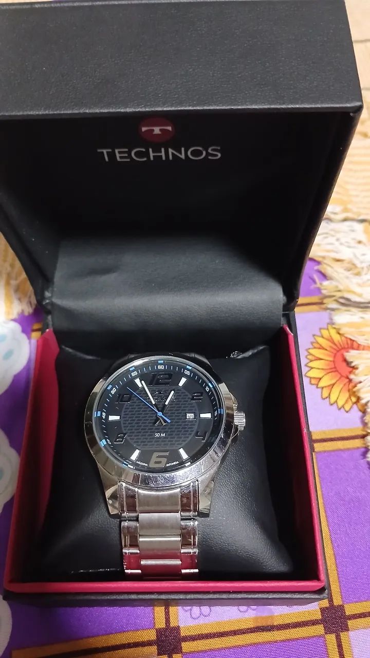 Relógio technos