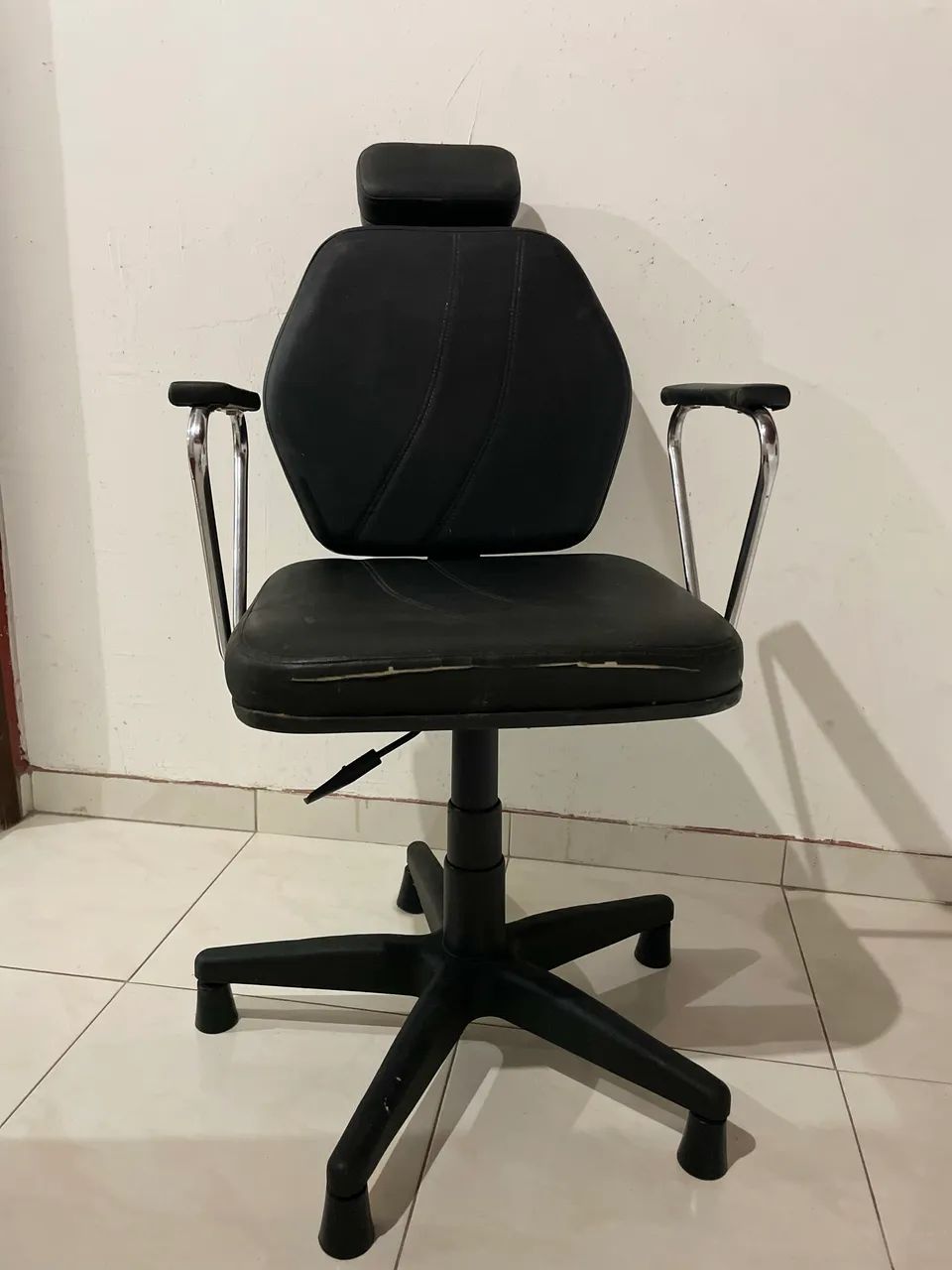 Cadeira hidráulica reclinável - Foto 2