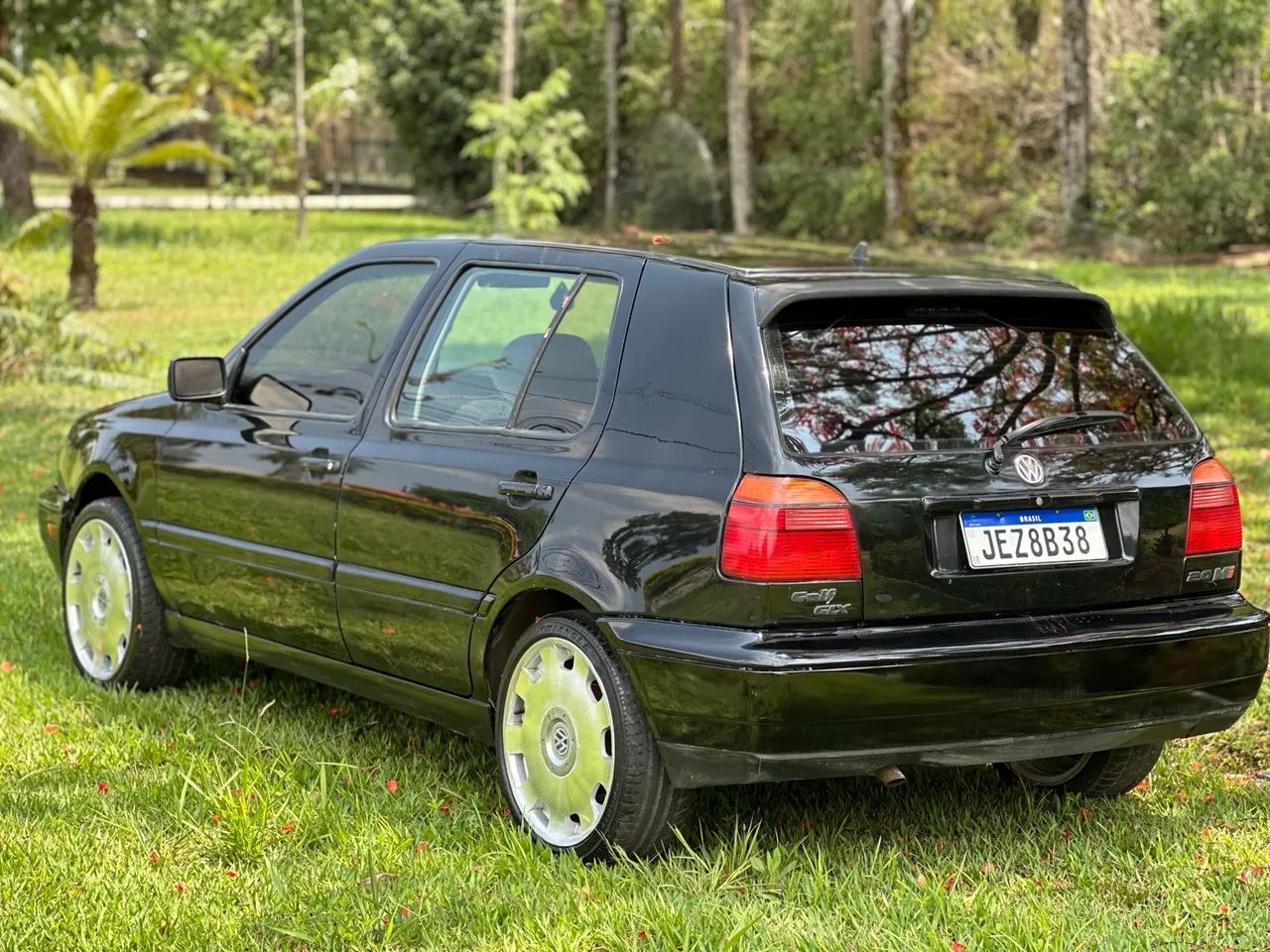 Volkswagen Golf GLX 2.0 4P 1997