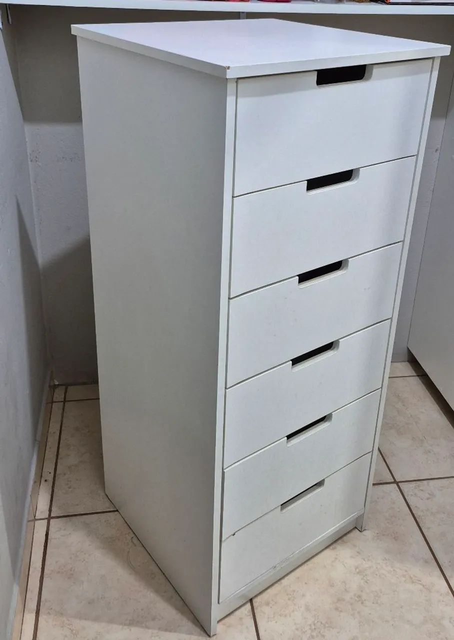 Cômoda em MDF de ótima qualidade  - Foto 2