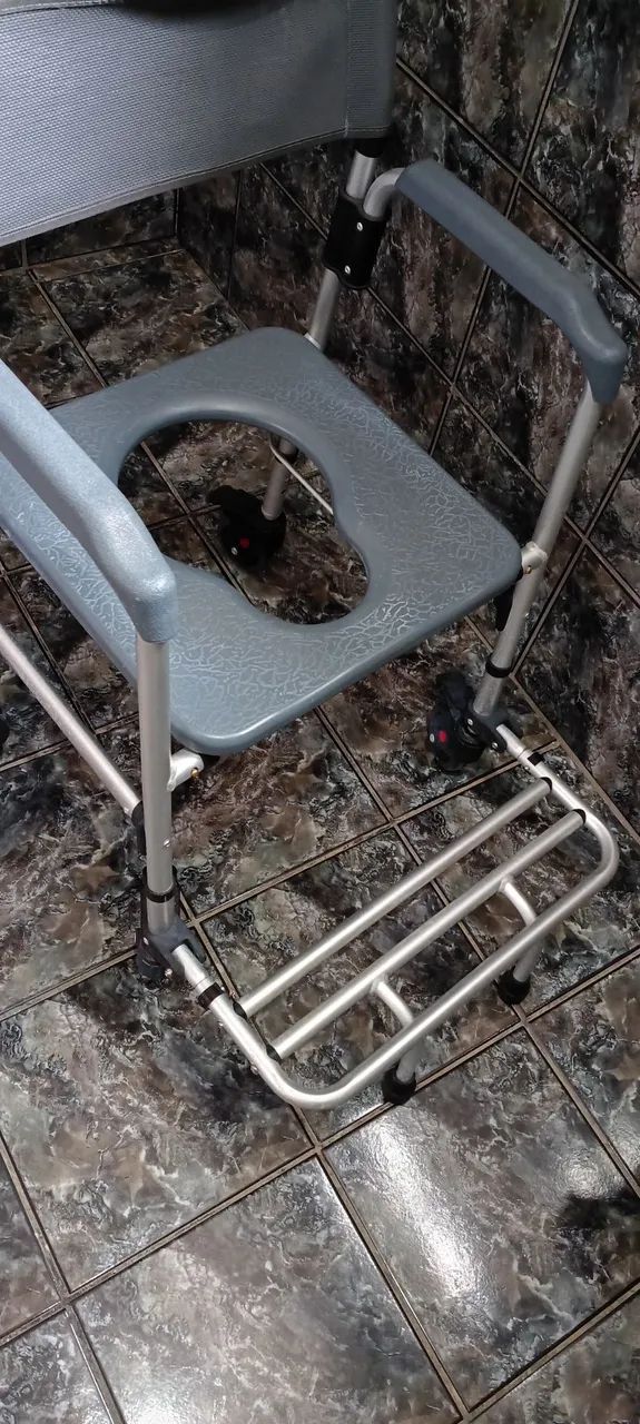 Cadeira de rodas de alumínio  - Foto 3