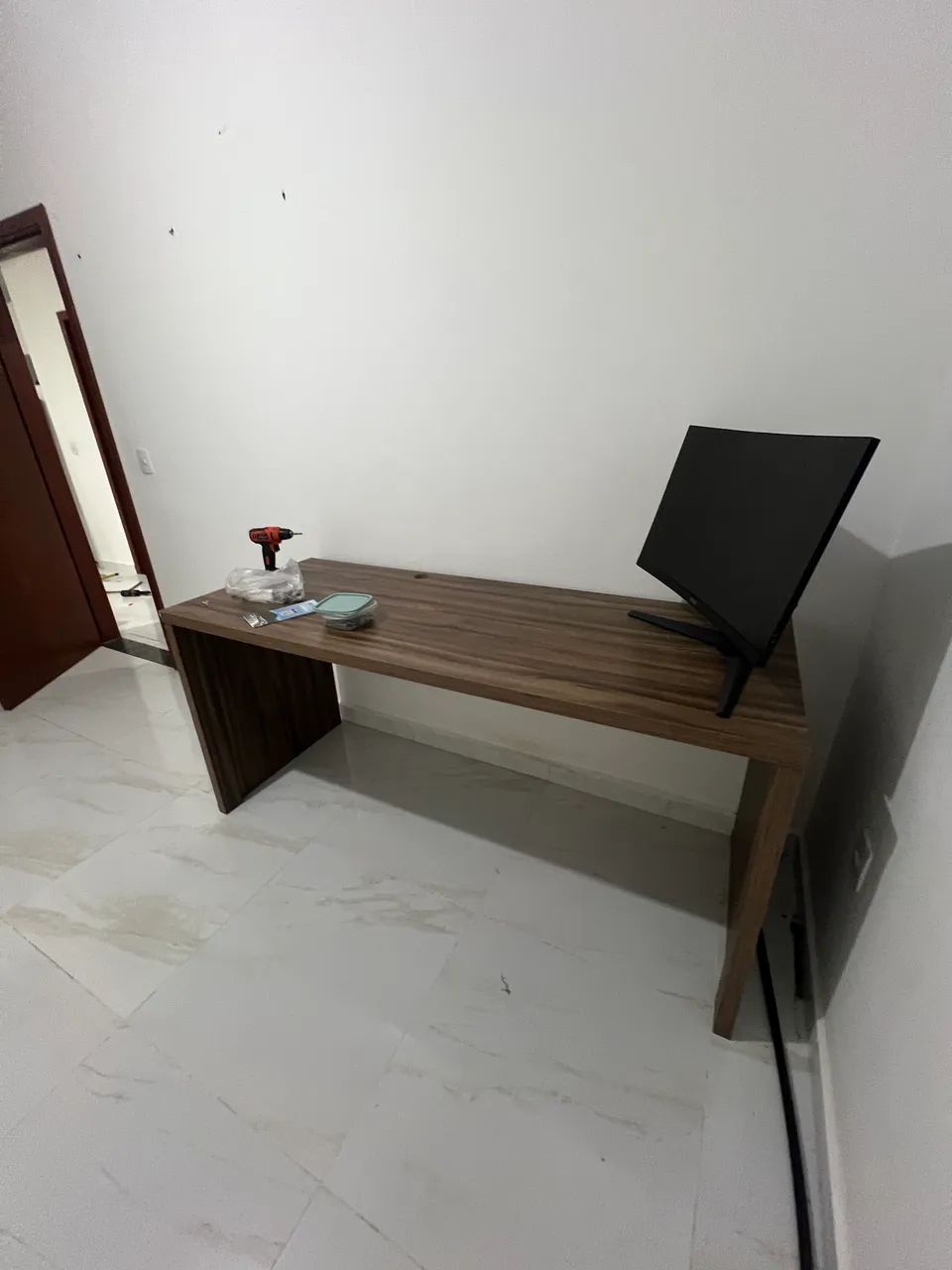 Mesa de Escritório MDF Marrom