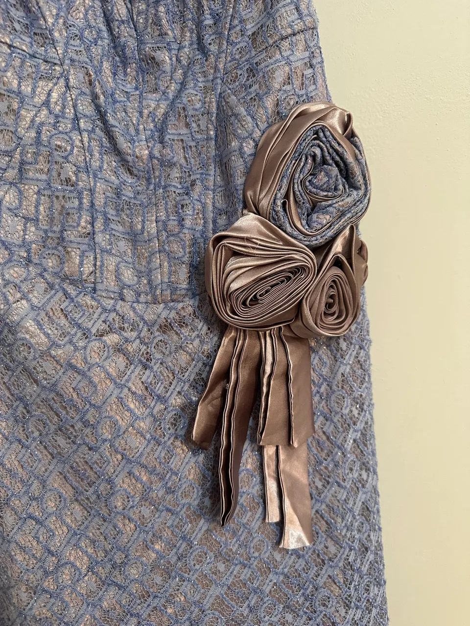 Vestido belíssimo em renda - Foto 3