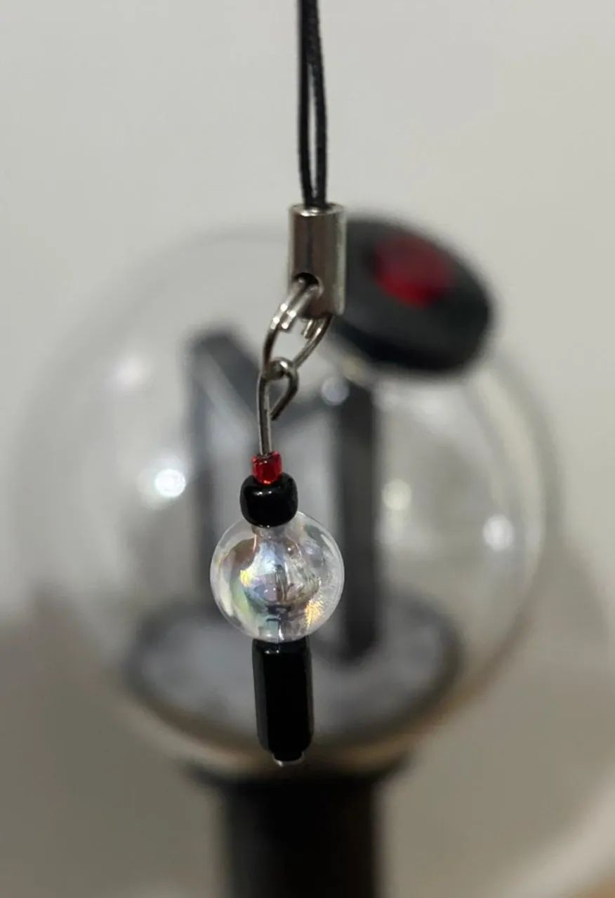 Chaveiro Army Bomb - freebie BTS - Foto 2