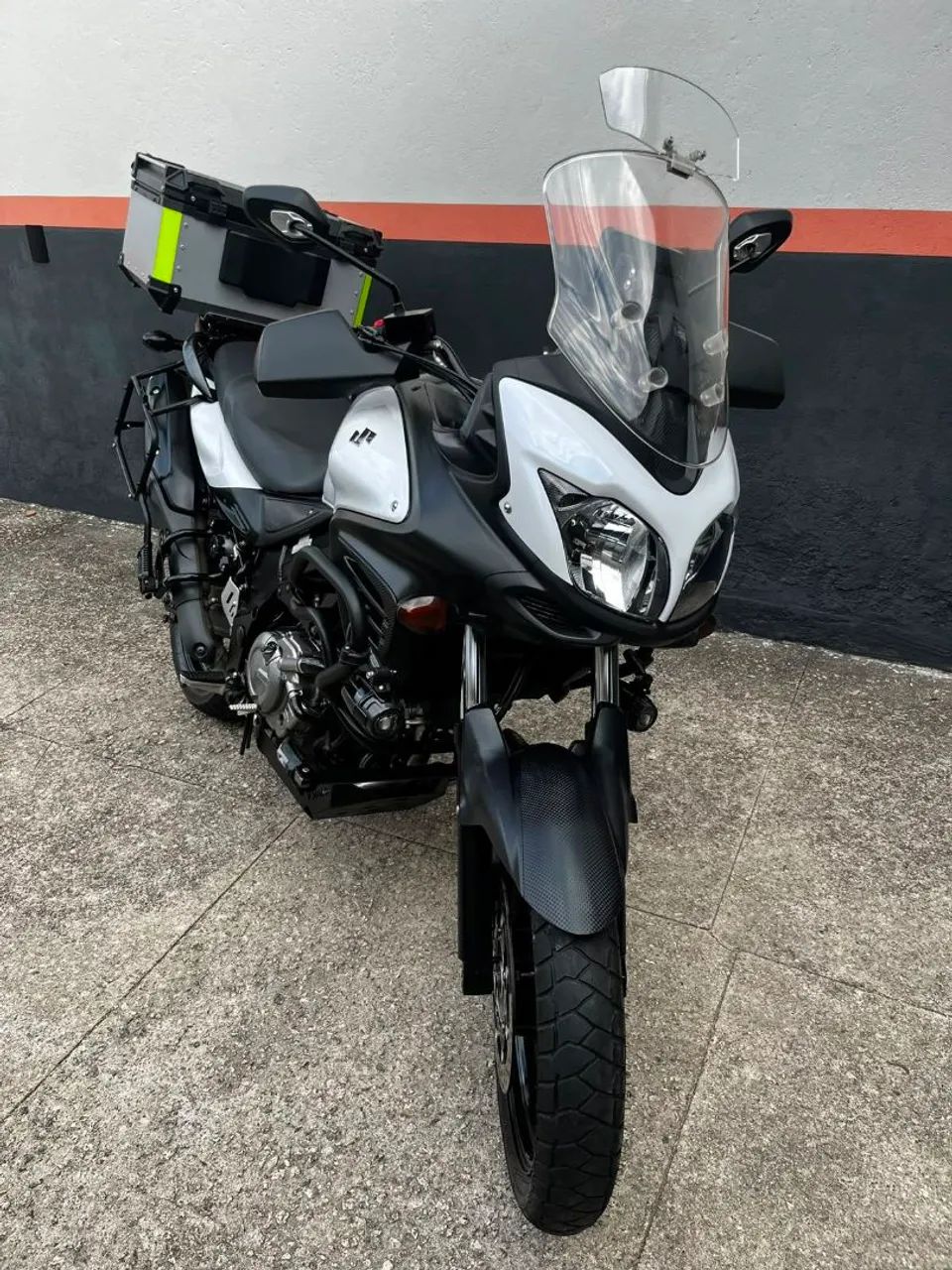 Vstrom 650 impecável 