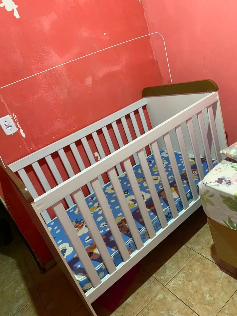 Vende-se Berço 